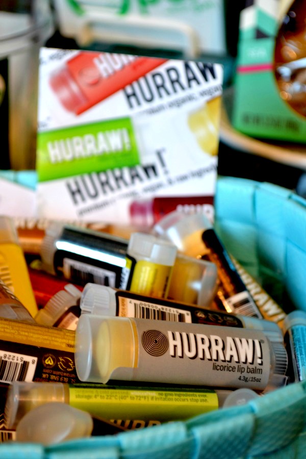 hurraw lip balm