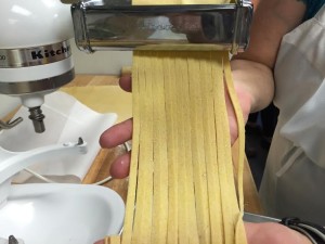 pasta cutting