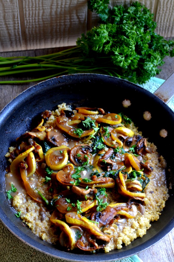 quinoa with sauteed veggies & gravy