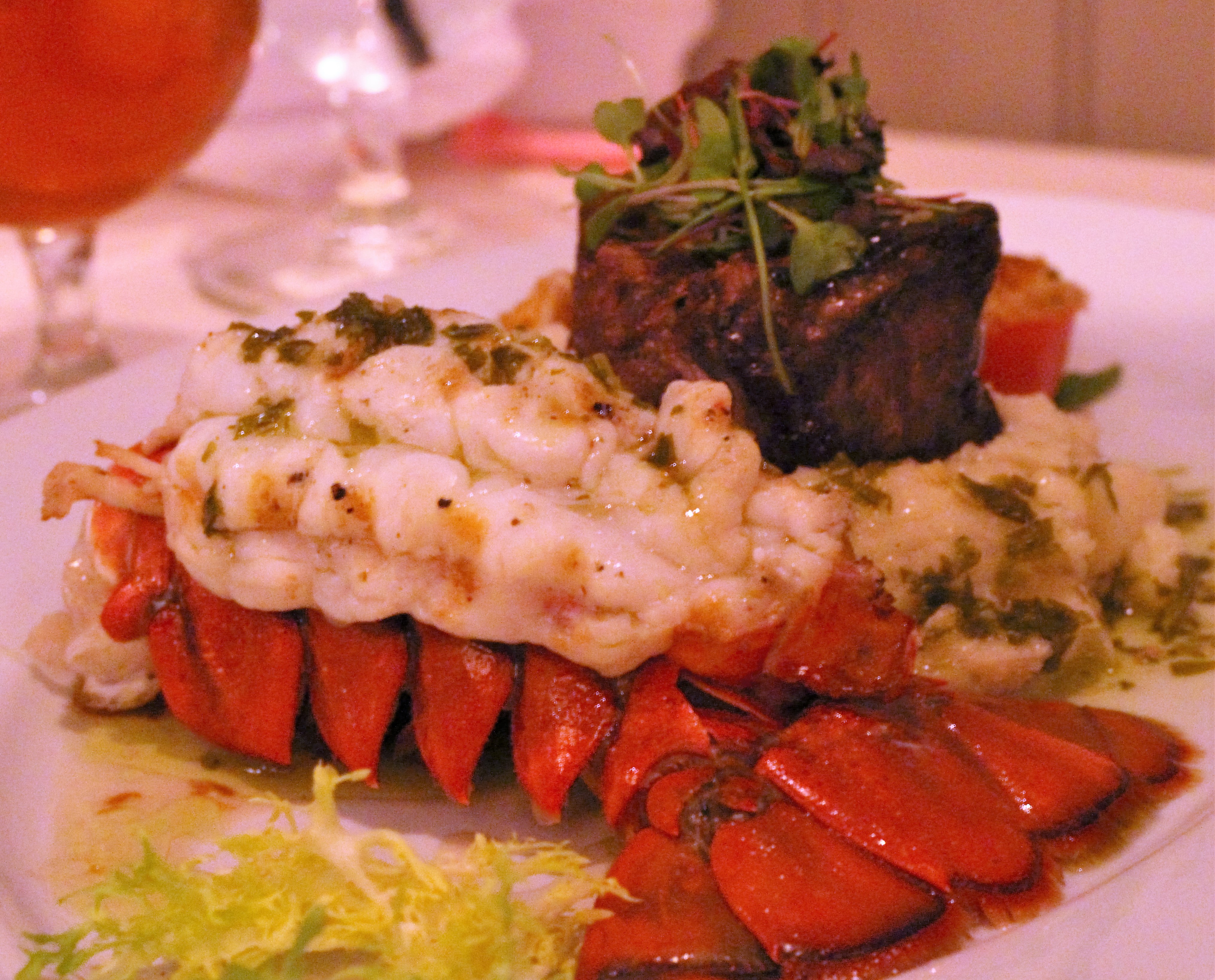 margarita, cosmopolitan, Table 13, Addison, Texas, steak, seafood, Sinatra. lobster