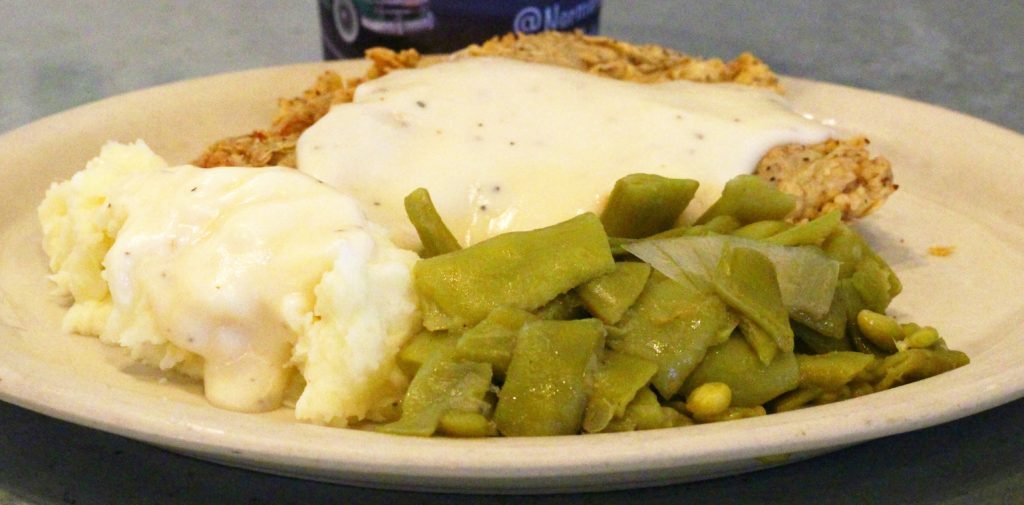 chicken fried steak, green beans, mashed potatoes, cream gravy, Norma's Cafe, north Dallas, comfort food