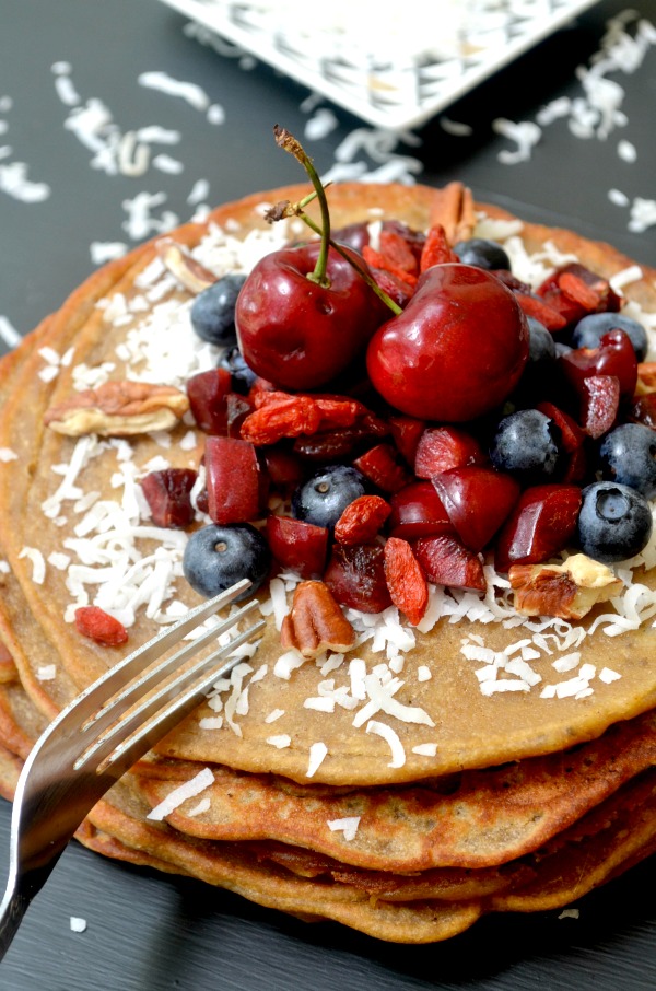 banana chia pancakes